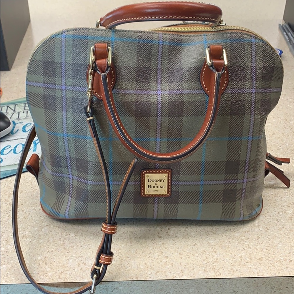 Dooney & Bourke